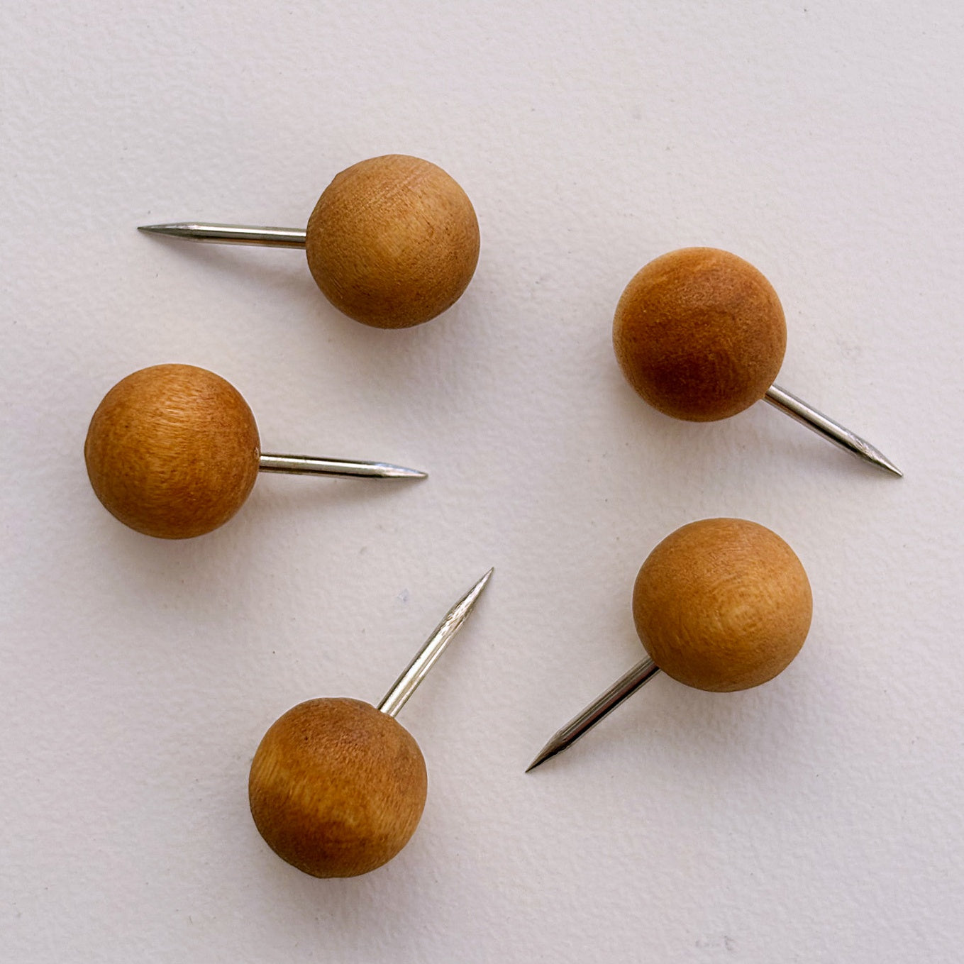 Round Wooden Push Pins